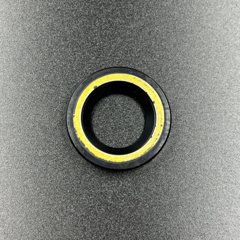 Сальник Suzuki (09289-20009; 93101-20M07; 09289-20L01) (20x34x6.5) (Omax)