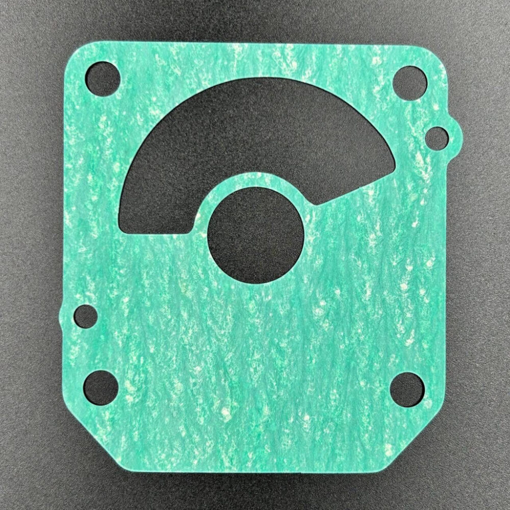 Прокладка под пластину помпы охлаждения Honda BF90-130 (19234ZW1B00) Honda