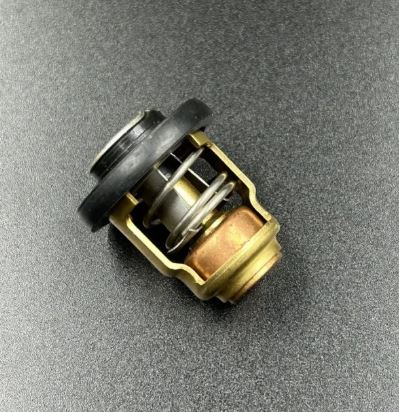 Термостат Honda BF8-90, BF200-225 (60C°) (Omax)